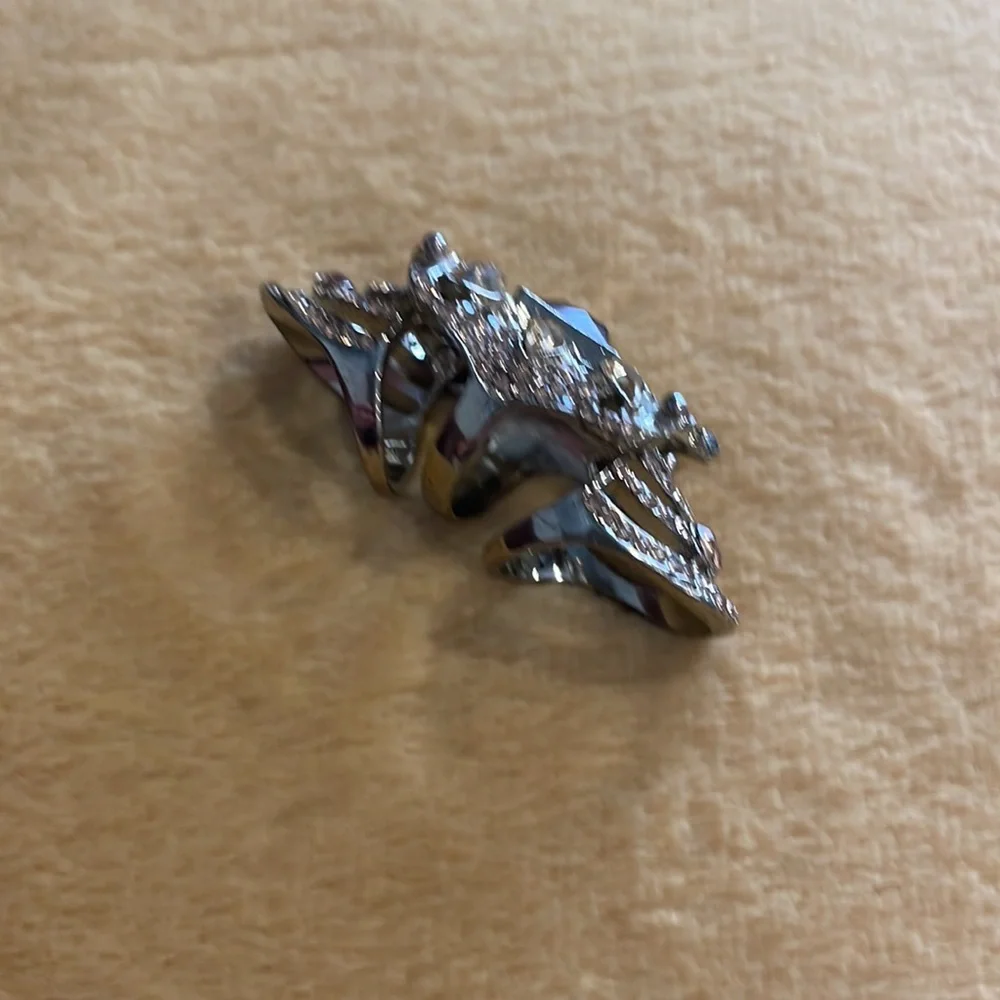 Ring - Picture 2 of 2